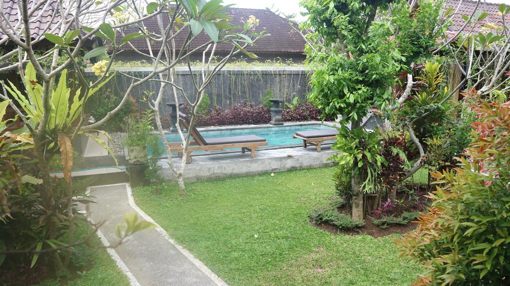 Chez Ida Lägenhet Ubud Exteriör bild