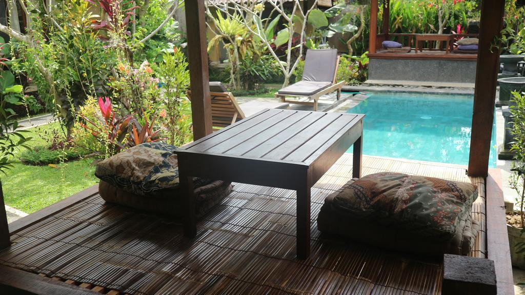 Chez Ida Lägenhet Ubud Exteriör bild