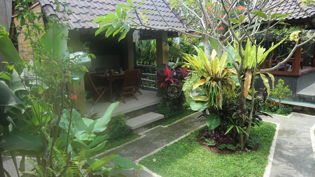Chez Ida Lägenhet Ubud Exteriör bild